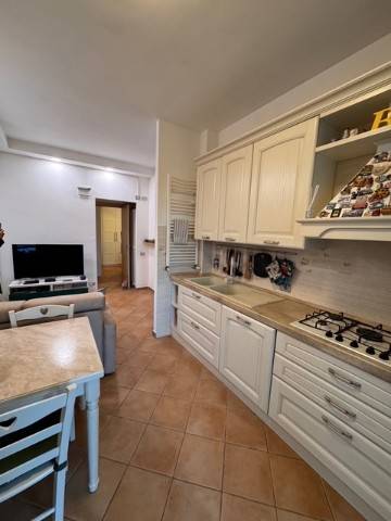 appartamento in vendita a Milano in zona Corvetto