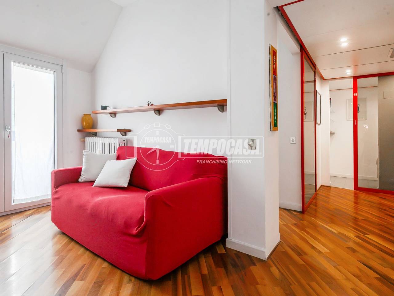 appartamento in vendita a Milano in zona Isola