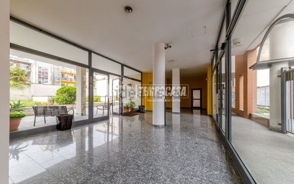 appartamento in vendita a Milano in zona Precotto