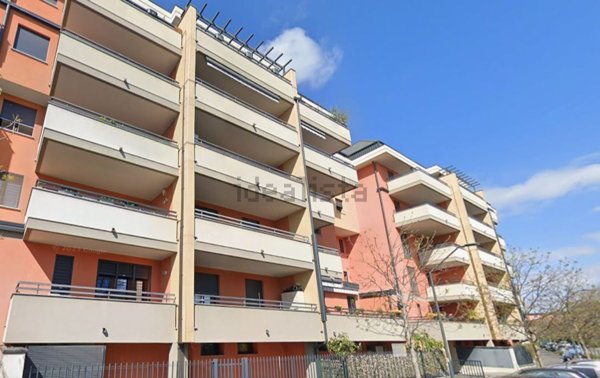 appartamento in vendita a Milano in zona Vigentino