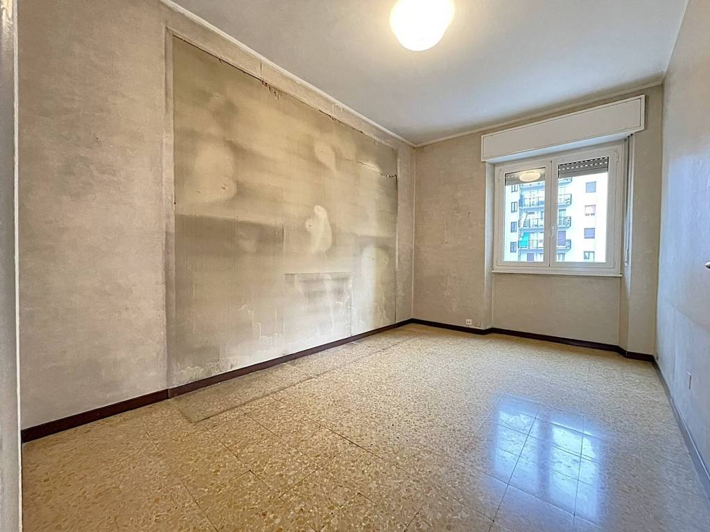 appartamento in vendita a Milano in zona Famagosta