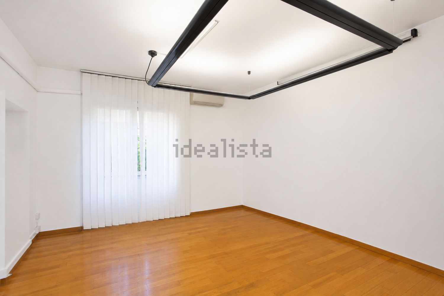 ufficio in vendita a Milano