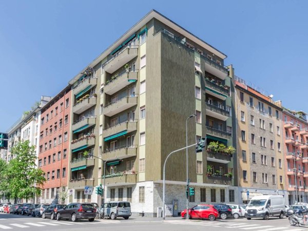 appartamento in vendita a Milano in zona Porta Vittoria