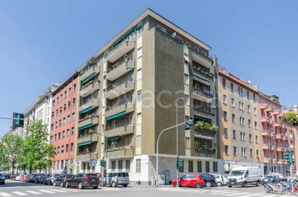 appartamento in vendita a Milano in zona Porta Vittoria