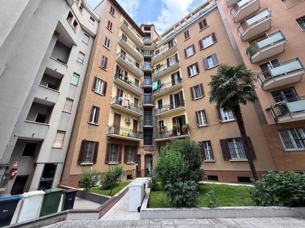 appartamento in vendita a Milano in zona Isola