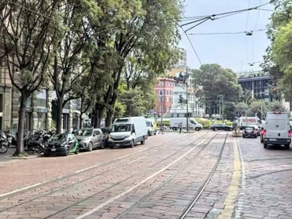 ufficio in vendita a Milano