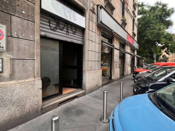negozio in vendita a Milano in zona XXII Marzo