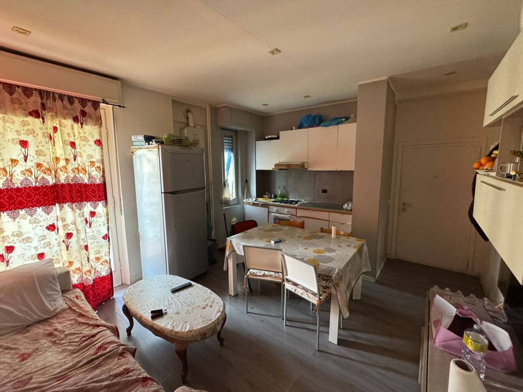 appartamento in vendita a Milano in zona Trenno
