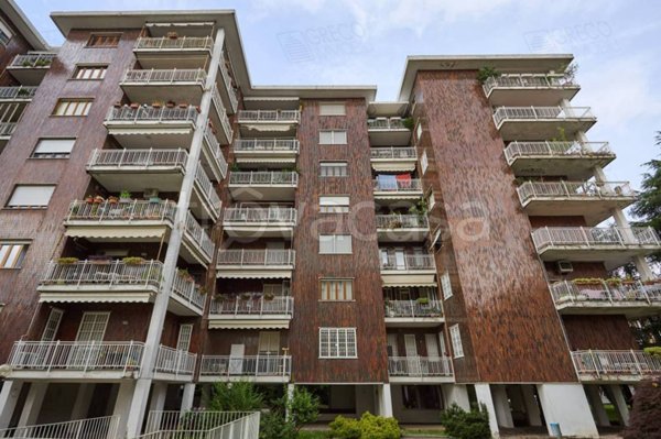 appartamento in vendita a Milano in zona Precotto
