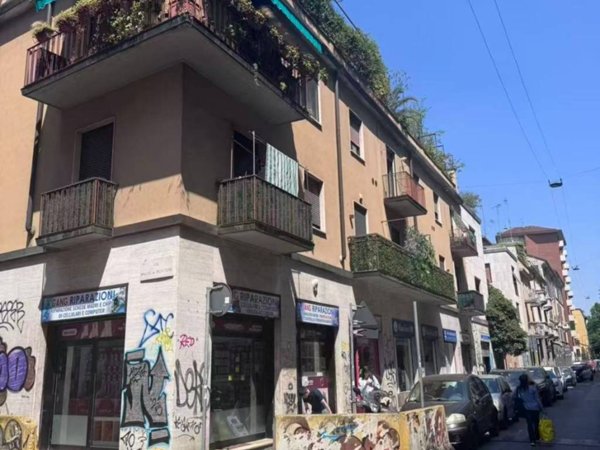 appartamento in vendita a Milano in zona Isola