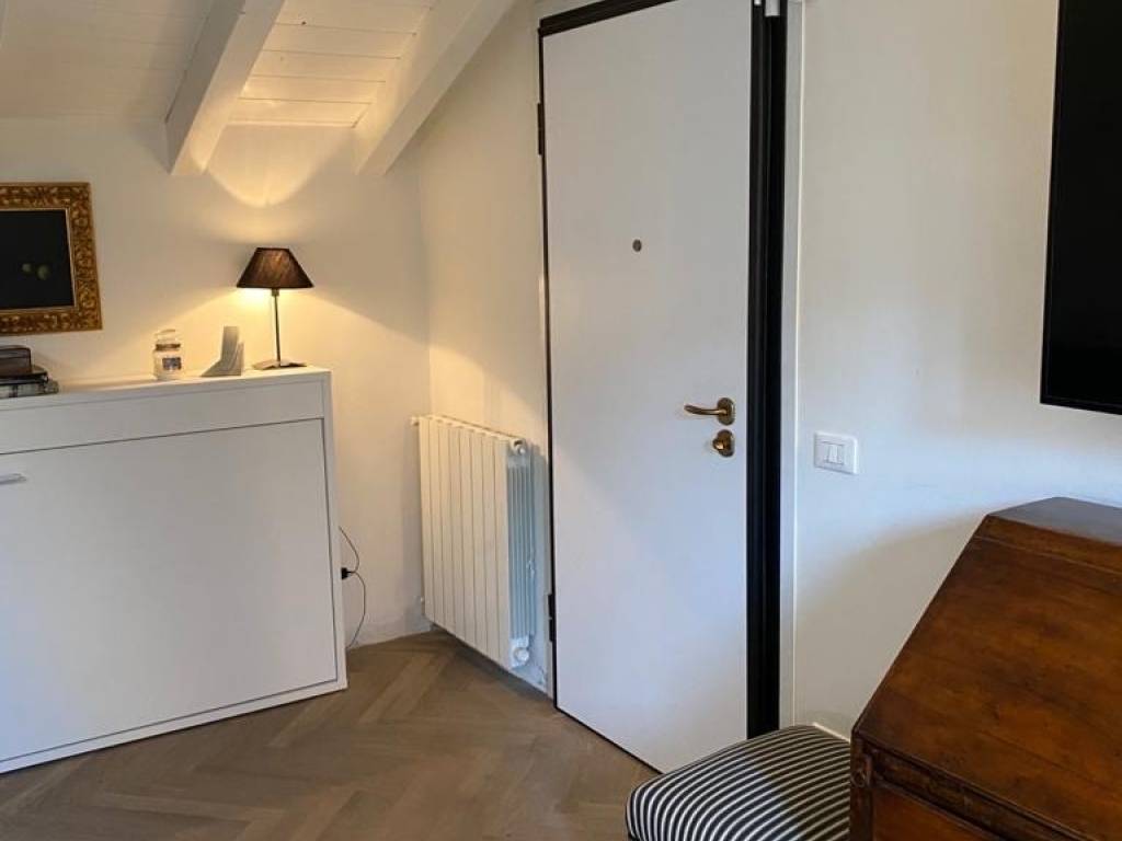 appartamento in vendita a Milano in zona Piazzale Lodi