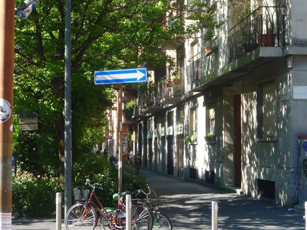 negozio in vendita a Milano in zona Solari