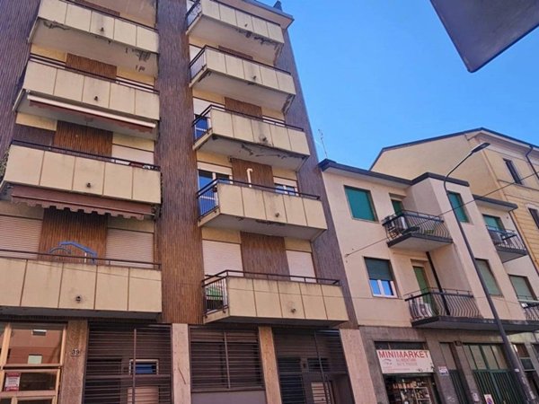 appartamento in vendita a Milano in zona Niguarda