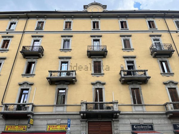 appartamento in vendita a Milano in zona Gorla