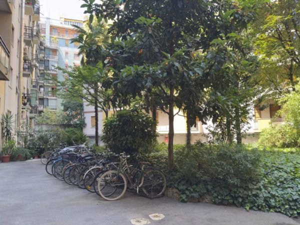 appartamento in vendita a Milano in zona Calvairate