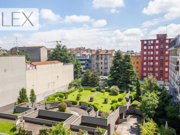 appartamento in vendita a Milano in zona Cinque Giornate