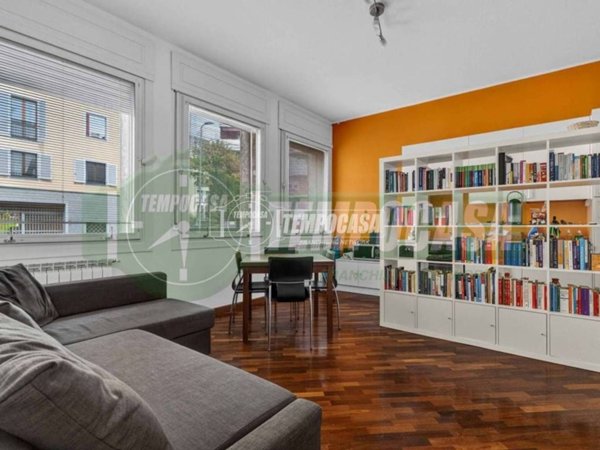 appartamento in vendita a Milano in zona Stadera