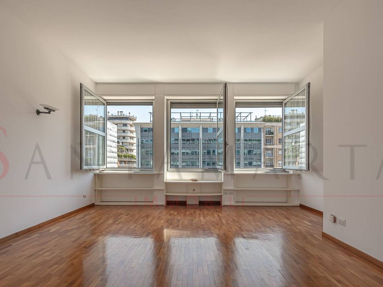 appartamento in vendita a Milano in zona Centro Direzionale