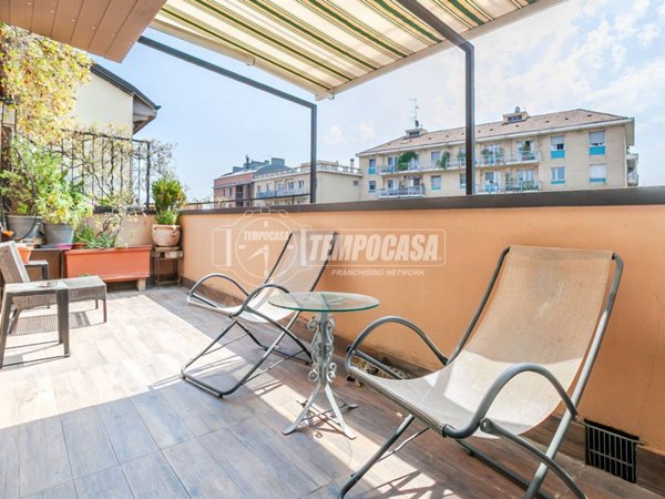 appartamento in vendita a Milano in zona Solari