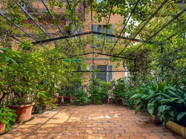 appartamento in vendita a Milano in zona Porta Romana