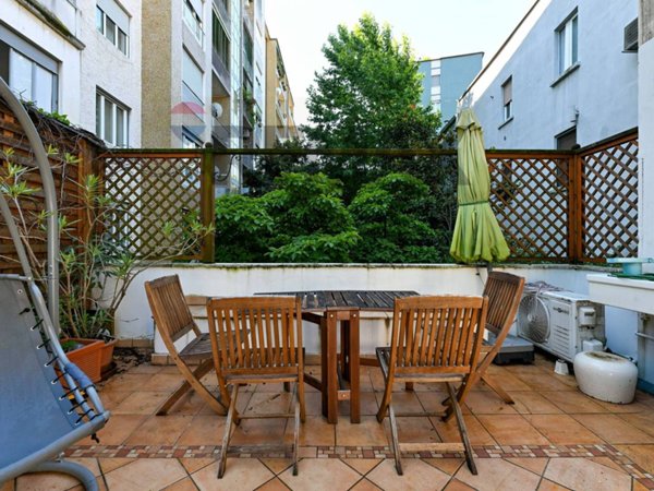 appartamento in vendita a Milano in zona Isola