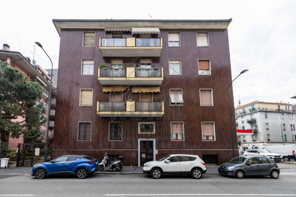 appartamento in vendita a Milano in zona Dergano