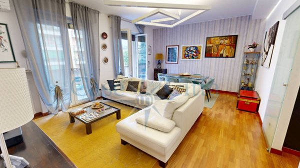 appartamento in vendita a Milano in zona De Angeli