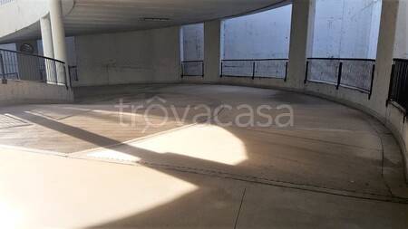 locale di sgombero in vendita a Milano in zona Solari