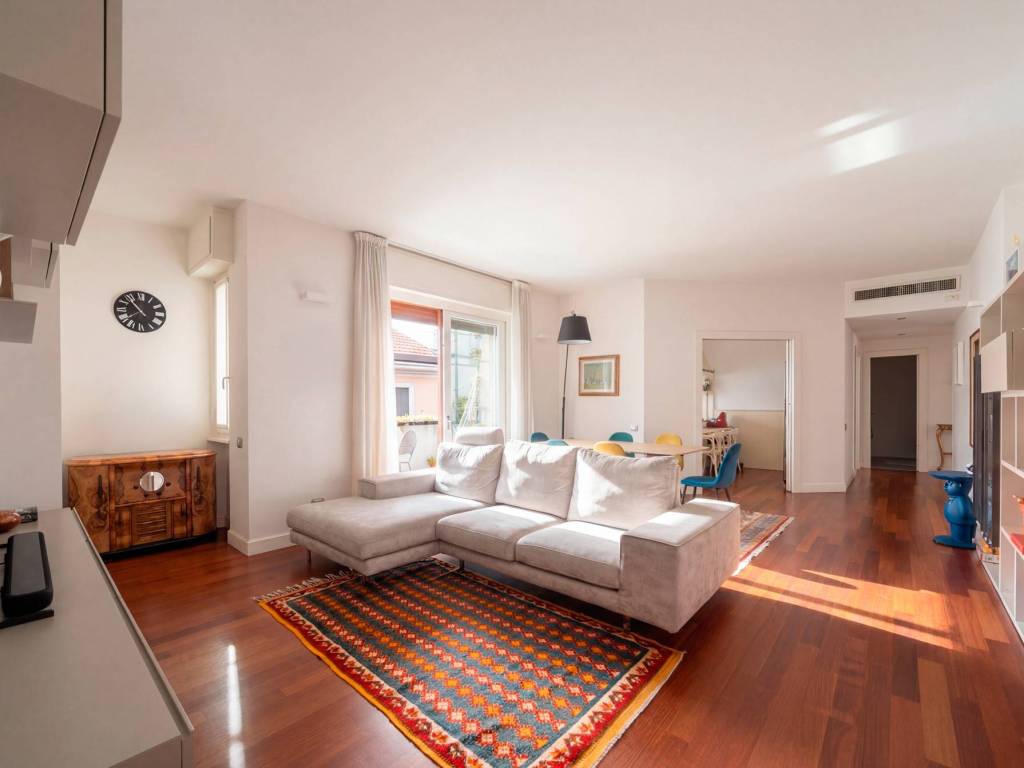 appartamento in vendita a Milano in zona Loreto