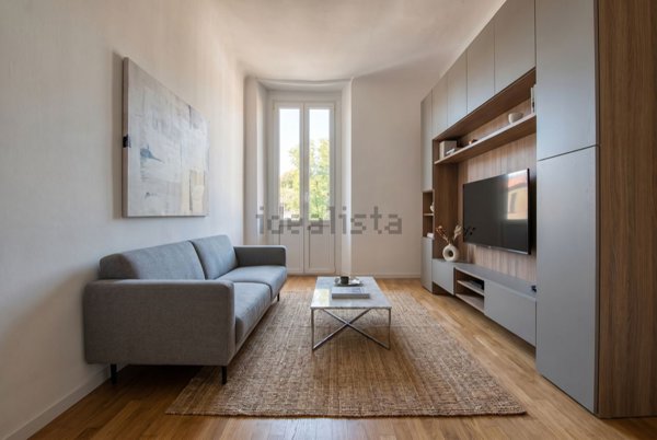 appartamento in vendita a Milano in zona Centro Direzionale