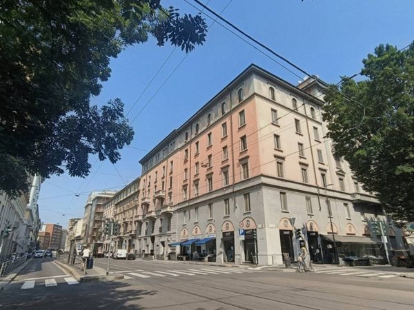 appartamento in vendita a Milano in zona Bocconi