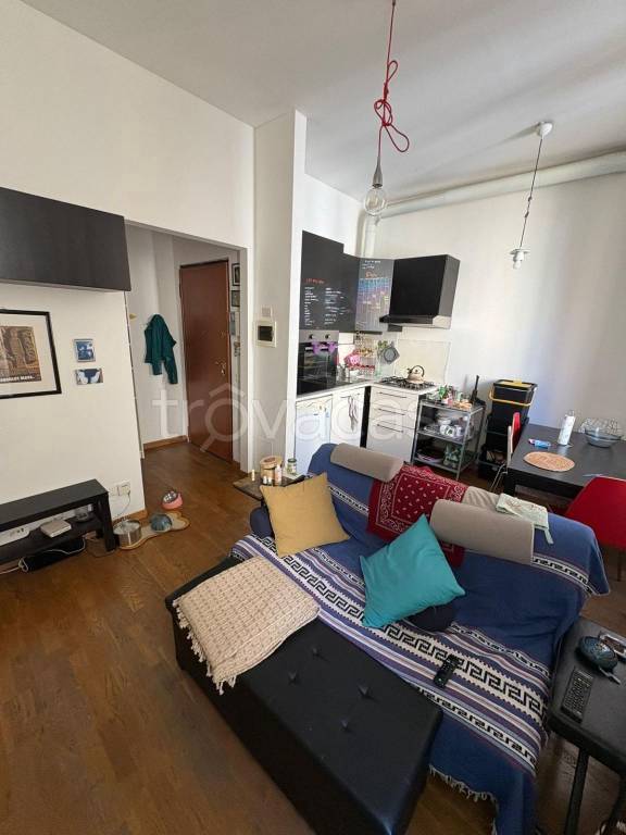 appartamento in vendita a Milano in zona Loreto