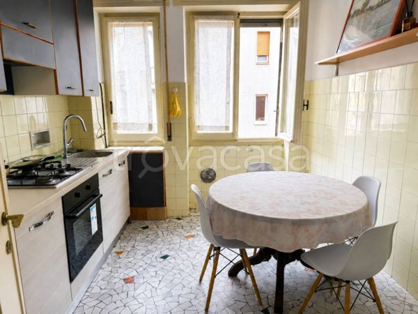 appartamento in vendita a Milano in zona Isola