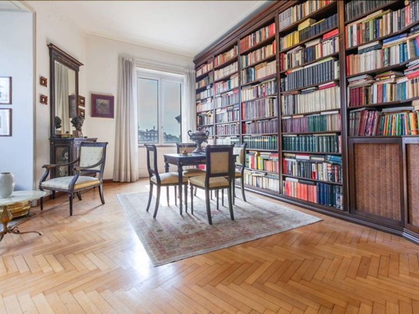 appartamento in vendita a Milano in zona Centro Direzionale