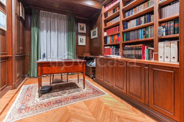appartamento in vendita a Milano in zona Loreto