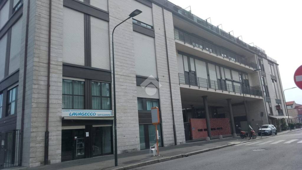 appartamento in vendita a Milano in zona Precotto
