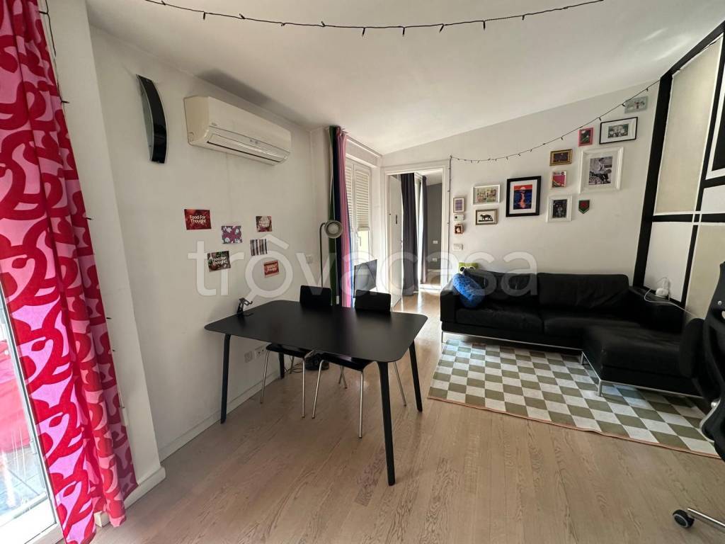 appartamento in vendita a Milano in zona Città Studi