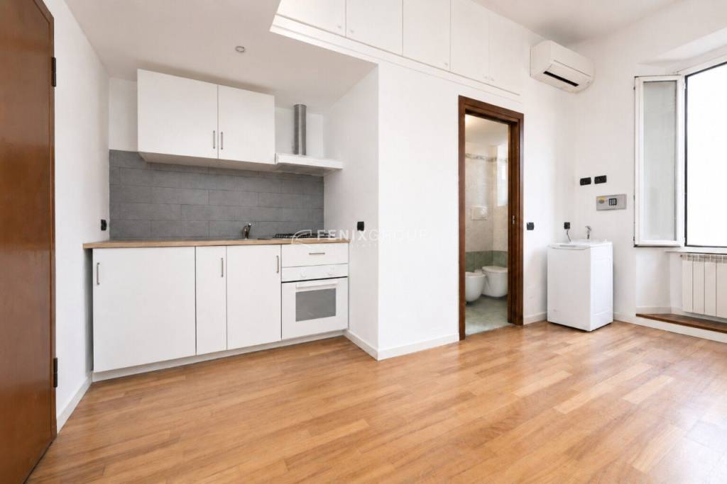appartamento in vendita a Milano in zona Loreto