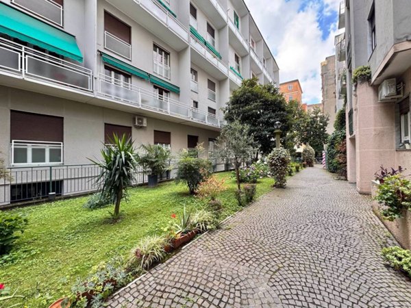 appartamento in vendita a Milano in zona Città Studi