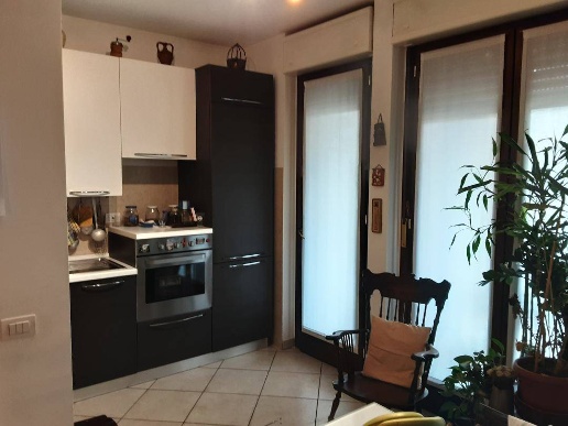 appartamento in vendita a Milano in zona Barona