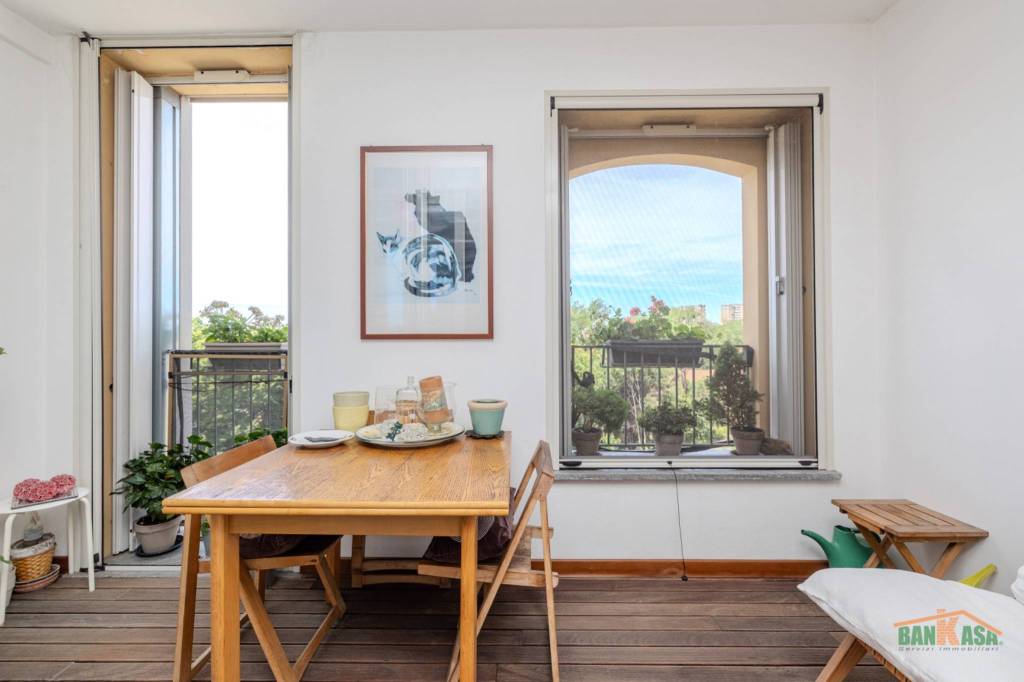 appartamento in vendita a Milano in zona Prato Centenaro