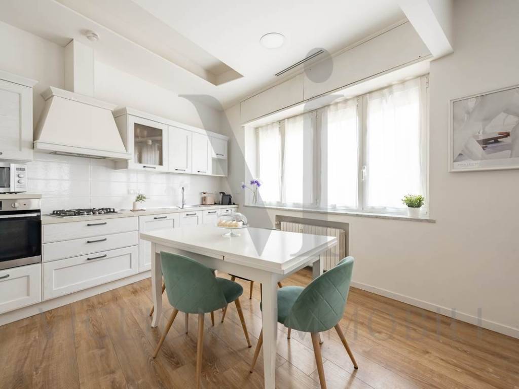 appartamento in vendita a Milano in zona Porta Garibaldi