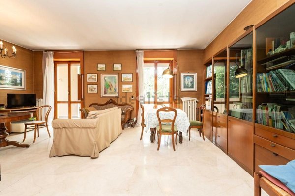 appartamento in vendita a Milano in zona Città Studi