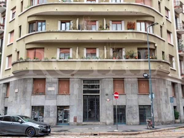 negozio in vendita a Milano in zona Centro Direzionale