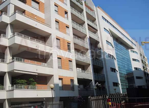 appartamento in vendita a Milano in zona Isola