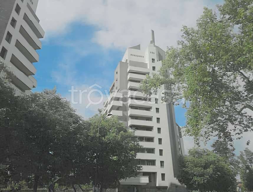 appartamento in vendita a Milano in zona Il Portello