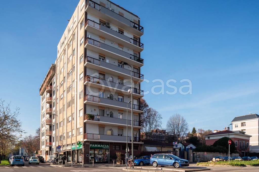 appartamento in vendita a Milano in zona San Siro