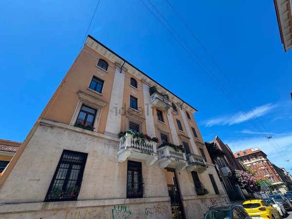 appartamento in vendita a Milano in zona Calvairate