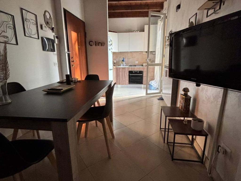 appartamento in vendita a Milano in zona Affori