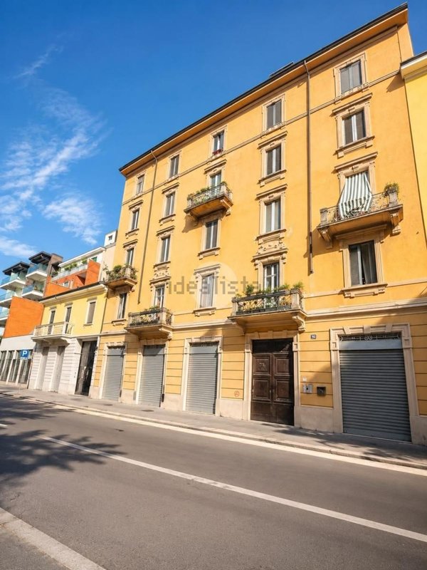 appartamento in vendita a Milano in zona Rogoredo